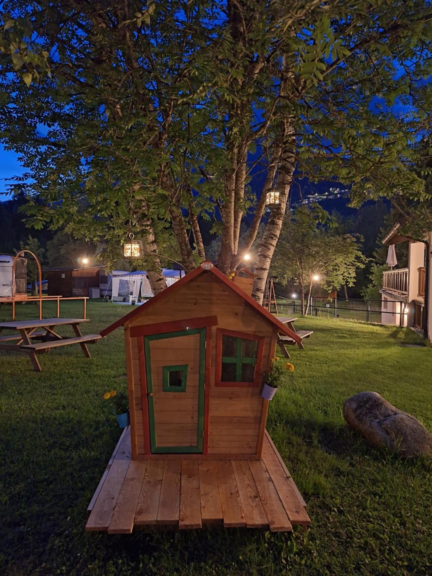 Chalet Presanella Тему Екстер'єр фото