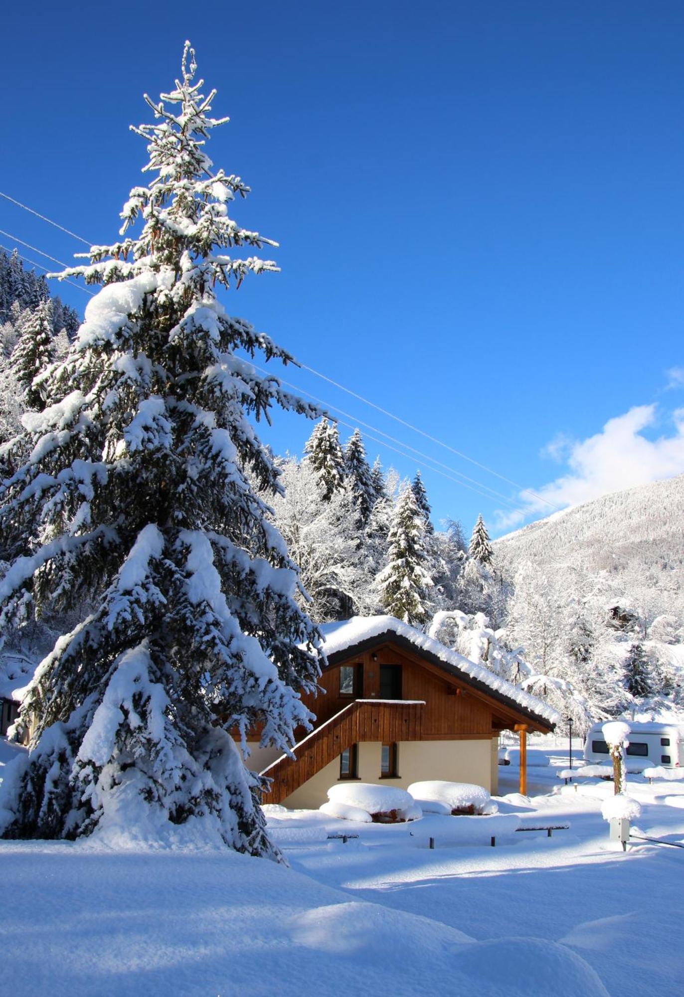 Chalet Presanella Тему Екстер'єр фото