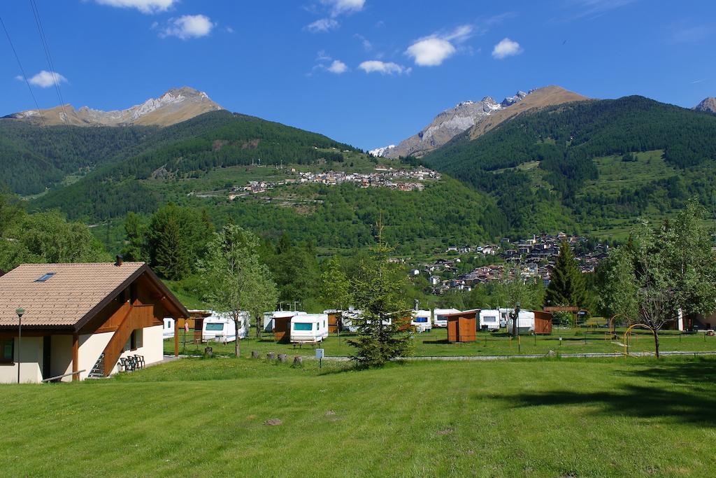 Chalet Presanella Тему Екстер'єр фото