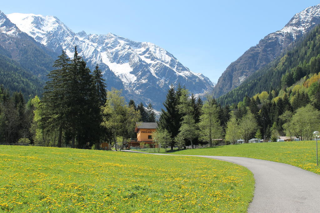 Chalet Presanella Тему Екстер'єр фото