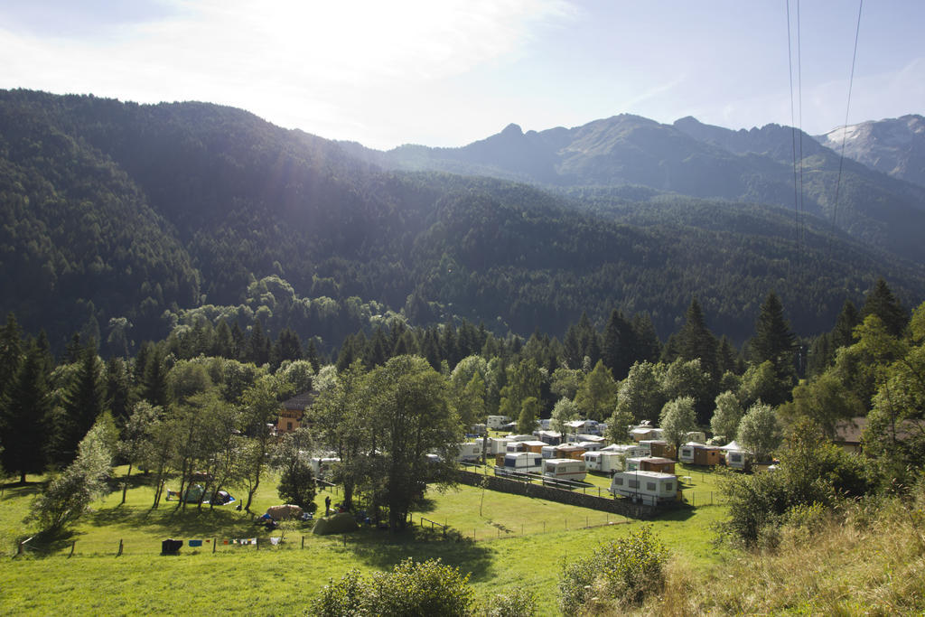 Chalet Presanella Тему Екстер'єр фото